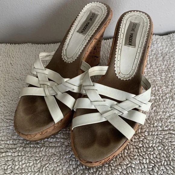 Two pair!! White House Black Market and Steve Madden platform strap heels 9 - Picture 9 of 15